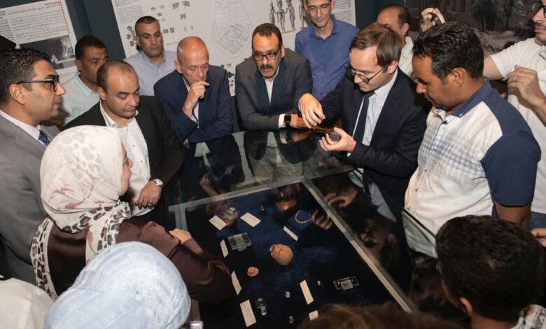إفتتاح معرض "حُلي الكرنك الذهبية" بمتحف الأقصر للفن المصري القديم 1 FB IMG 1747579004588