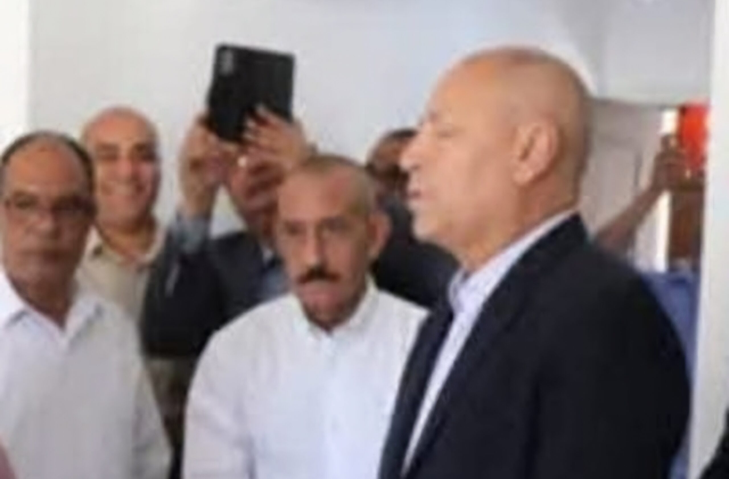 شقق بديلة وأثاث جديد و إعانات عاجلة لمتضرري عقارات حدائق القبه